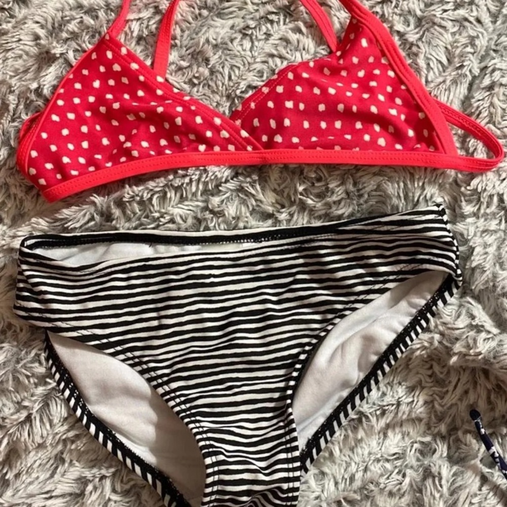 old navy bathing suit (girls ) set